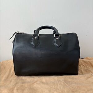 Louis Vuitton Speedy 30 Black Leather